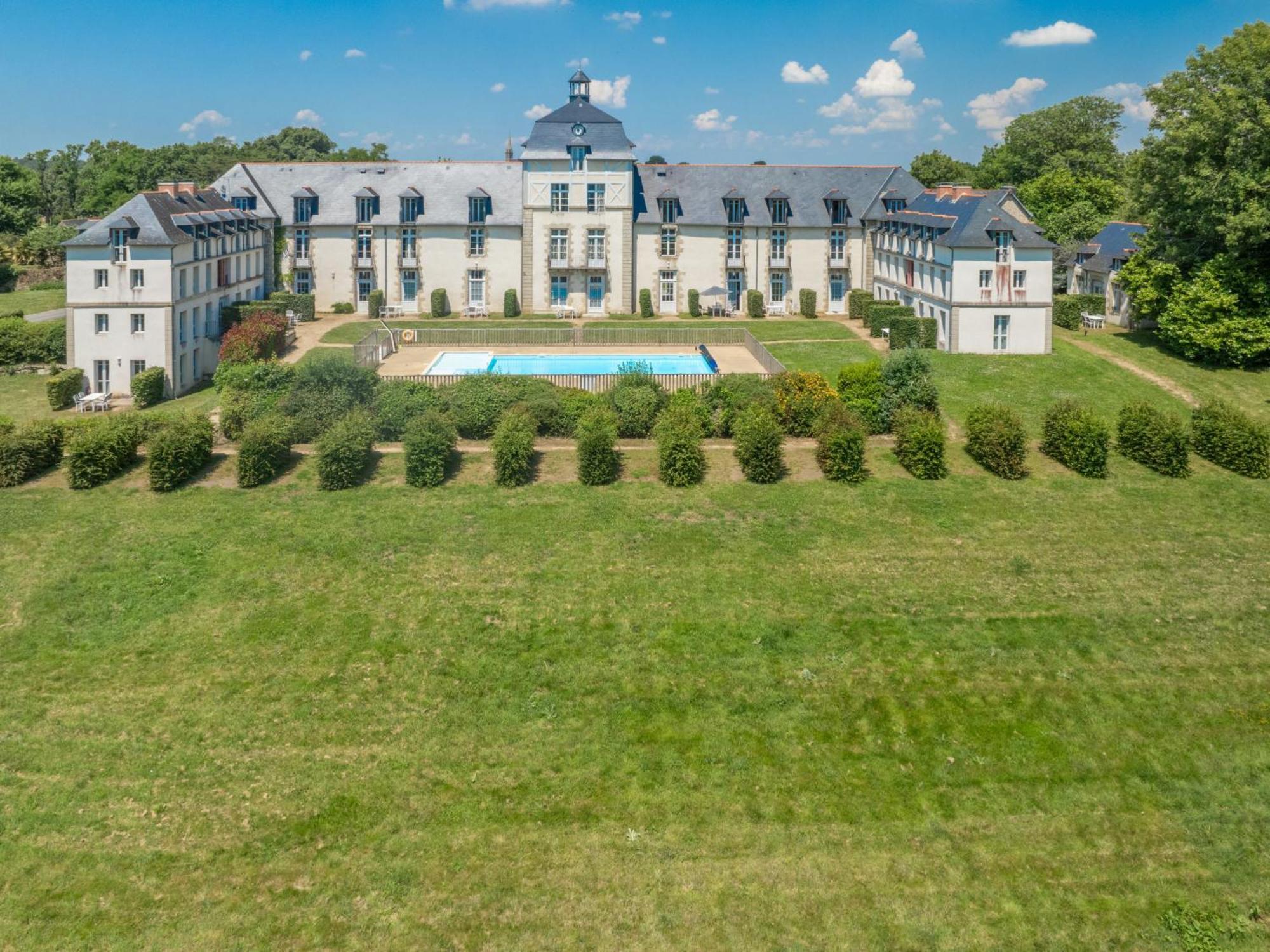 Apartment Chateau De Kergonano-16 By Interhome Baden Kültér fotó
